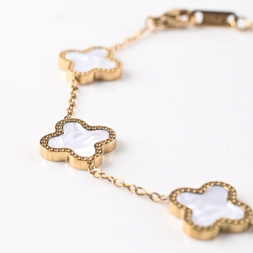 SJ-8 | WHITE CLOVER BRACELET